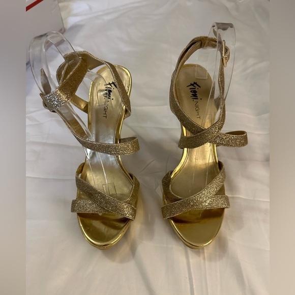 Gold metallic women’s glitter heels size 9 - Picture 1 of 8